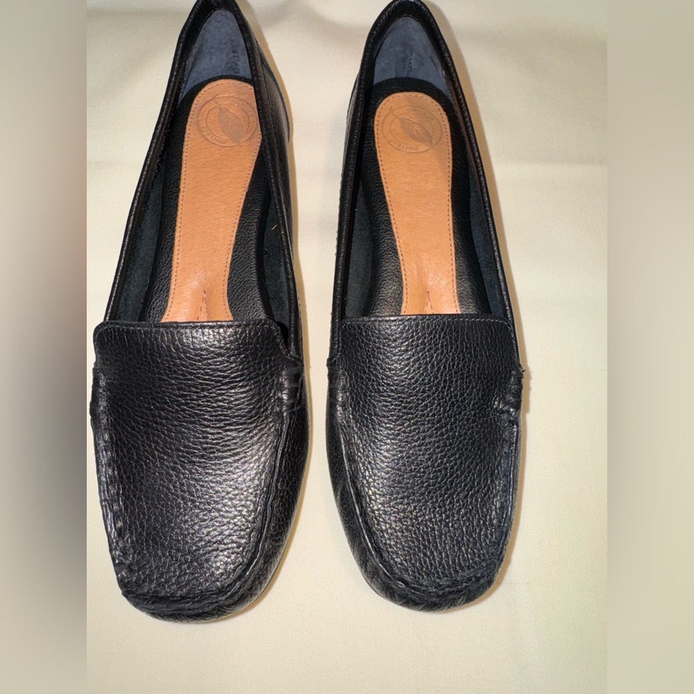 Nurture Tiffany’s Classic Black Leather Loafers, Size 8 - Picture 2 of 16